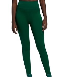 SOLD! NWT Adidas/IVY PARK Training Tights Sz XS